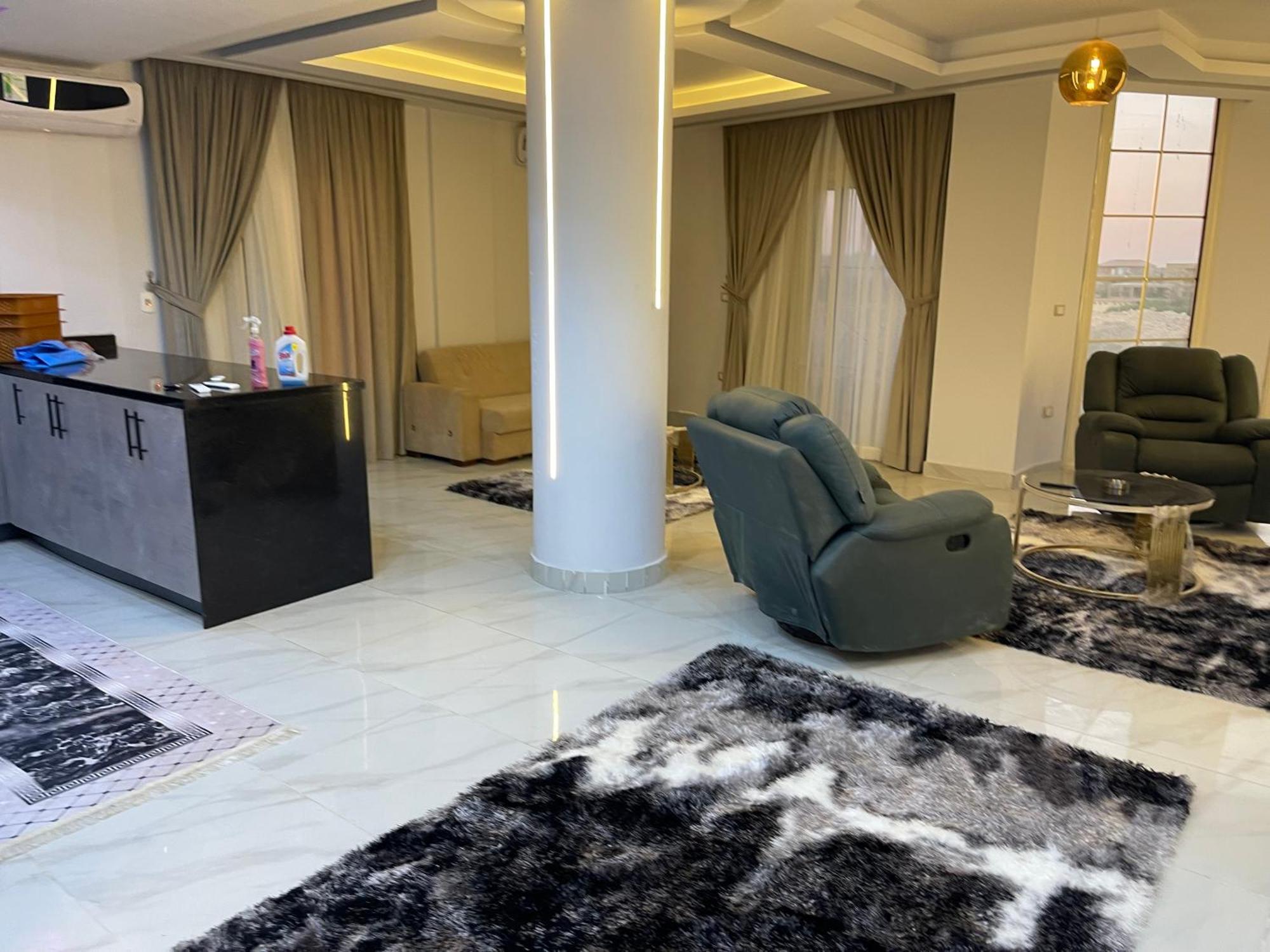 غرفتين بكمبوند قرب ميدان جهينة شقة Sheikh Zayed City